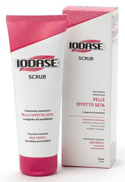Iodase Scrub Crema con microgranuli di nocciolo di albicocca 220 Ml