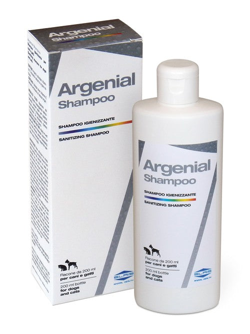 Slais Argenial Shampoo igienizzante per cani e gatti 200 Ml